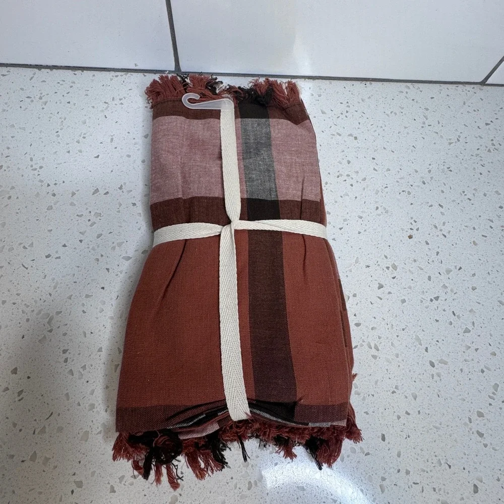 Linden Street Set of 4 Plaid Cloth Napkins Brown Terracotta Frayed Edge NWT